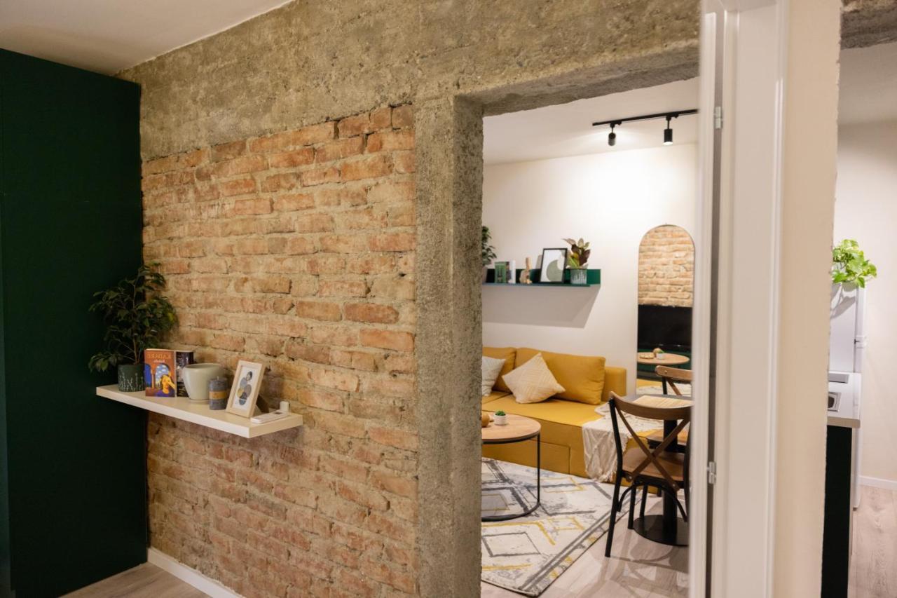 Three Doors Apartments, Kiwi 1+1 Apartment Tiranë Ngoại thất bức ảnh